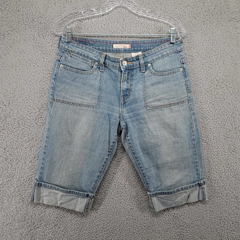 Levi's Shorts Women's Size 8‎ Capri 515 Pants Light Wash turn ups Cuffed